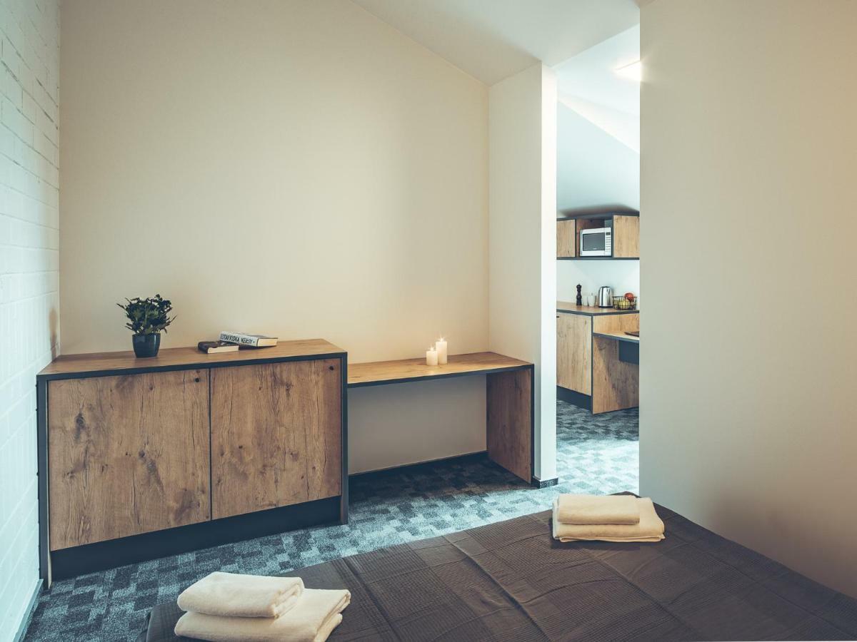 Self Check-In Hotel Railway Apartments VNO Exterior foto
